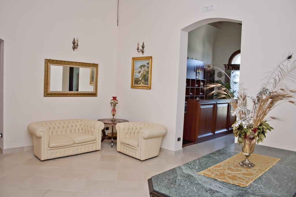 Tenuta Lama Gorga ตรานิ ภายนอก รูปภาพ